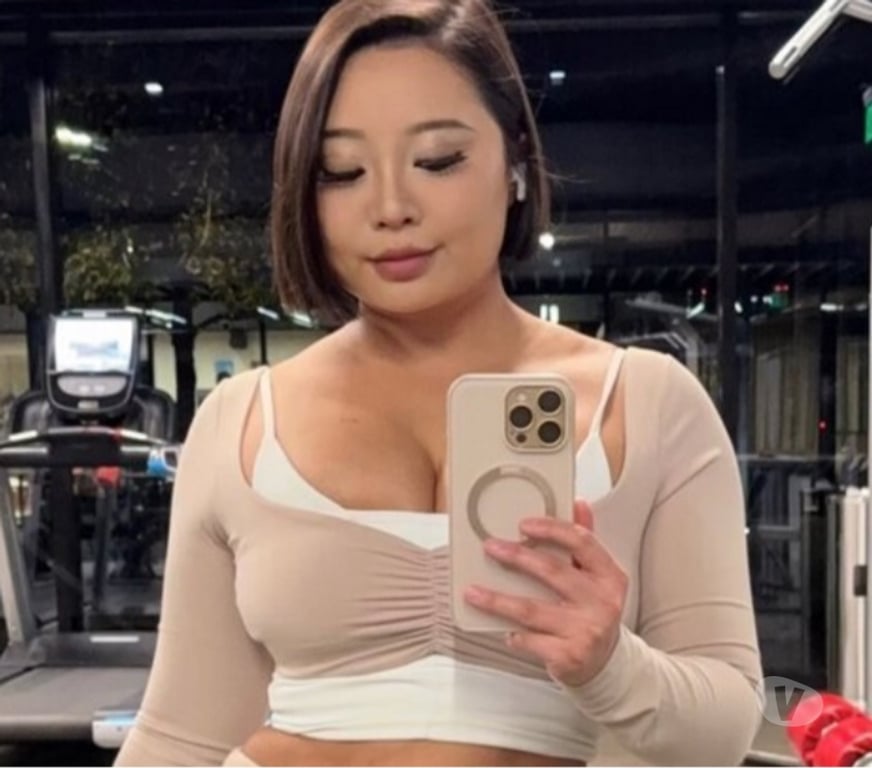 Escorts Buckinghamshire High Wycombe - Buckinghamshire - Photos for NOEMI, curvy body from Malaysian 🇲🇾 👁️🫦👁️