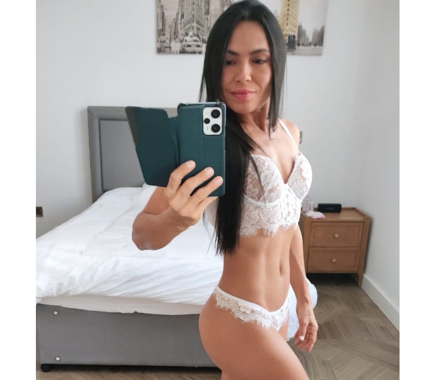 Escorts Dundee City Centre Dundee - Photos for Body to body naked Massage🔥🎄