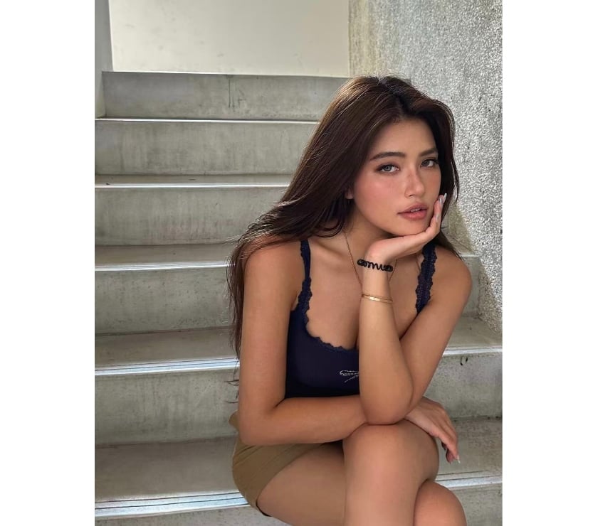 Escorts Telford Telford and Wrekin - Photos for Hot Asian Lady In Town