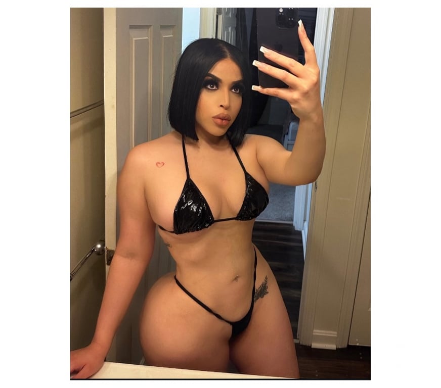 Escorts West Midlands Birmingham - Photos for Lia brazilian girl in your town🍑🔥 party