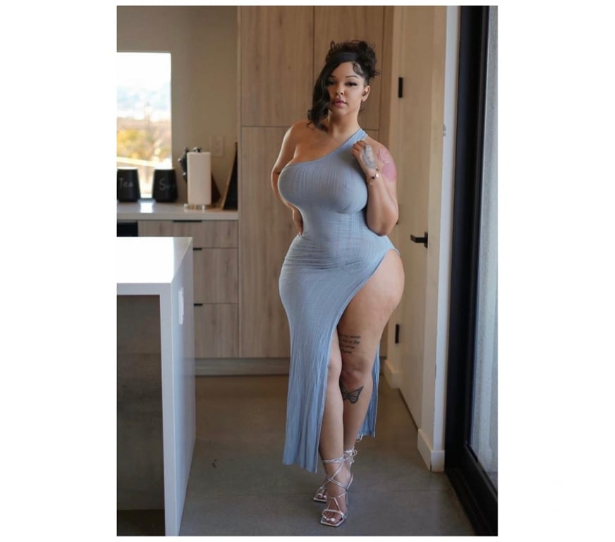 Escorts North London Wood Green Station - North London - Photos for Sweet big Colombian🍑💦on fire not rush service☎️