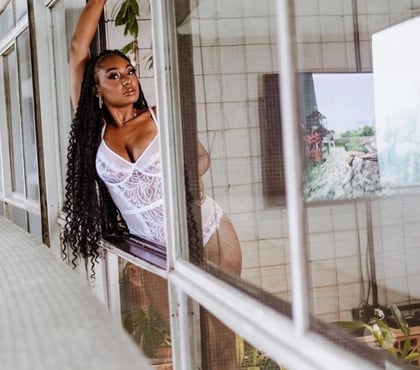 Escorts and Massages Hull City Centre Hull - Photos for Anny party girl 100% real 🍑🇧🇷🎉🍾