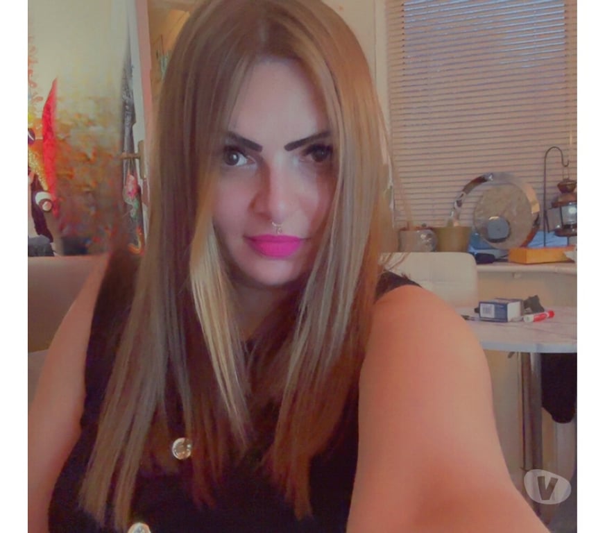 Escorts West Yorkshire Leeds - Photos for Beautiful party girl Jess 100% genuine