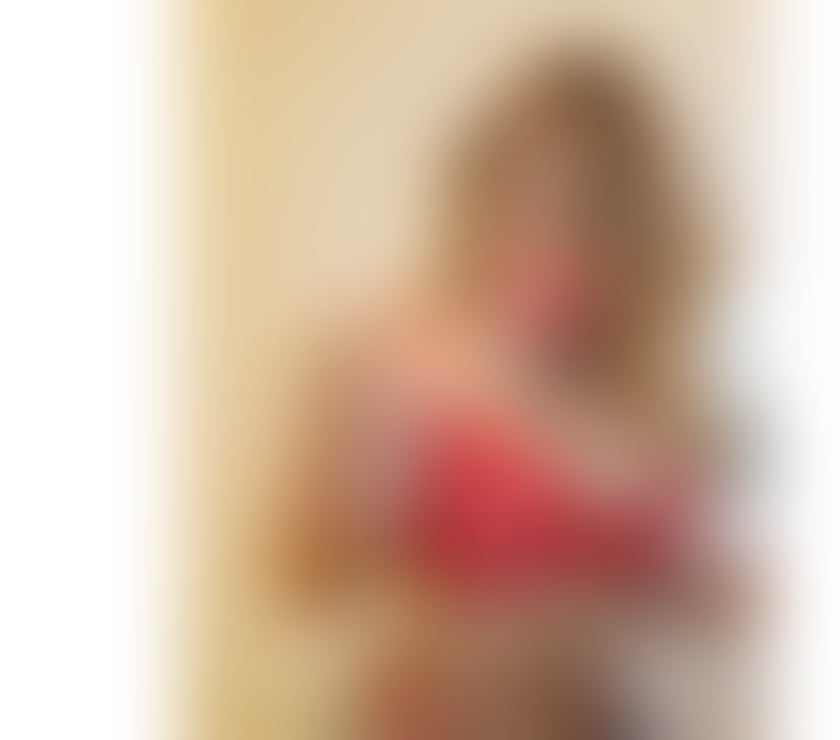 Malu PARTY GIRL NEW IN TOWN BRAZILIAN 🇧🇷