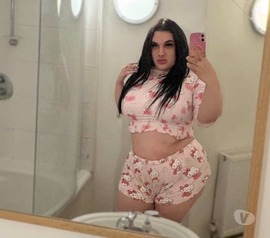 Escorts East London Canning Town Station - East London - Photos for TRANS TH*OAT GOAT PARTY FAT ASS AMELIA 🍑🎄