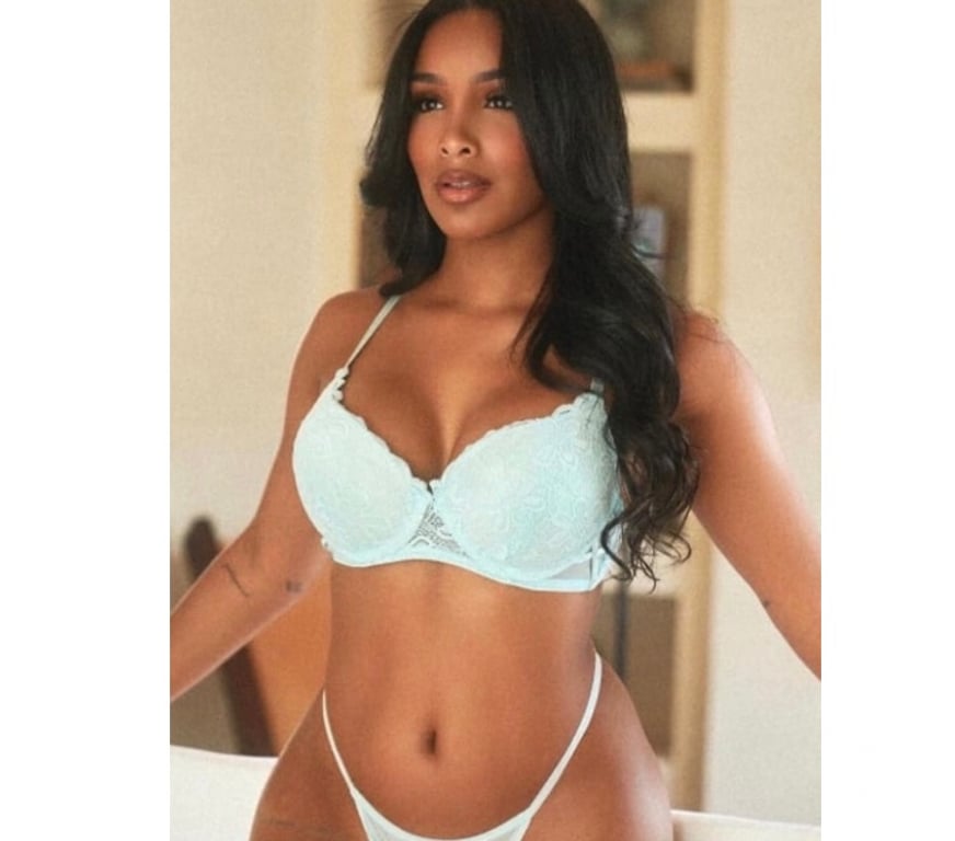 Escorts Cheshire East Crewe - Cheshire East - Photos for New GIR Vicky party 💃 real pic💯