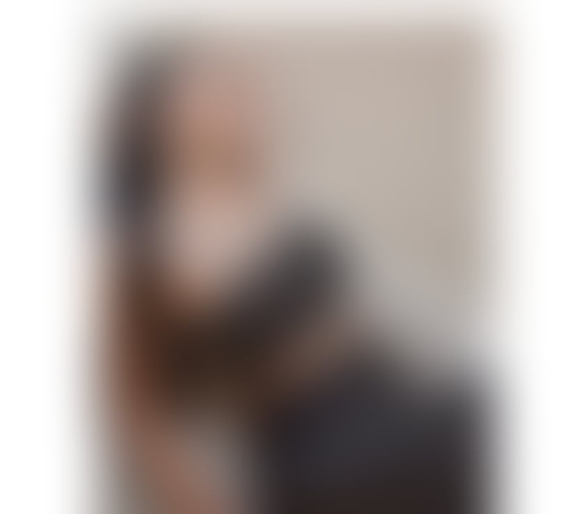 JULIA PARTY GIRL🤞 NEW IN TOWN ♥️