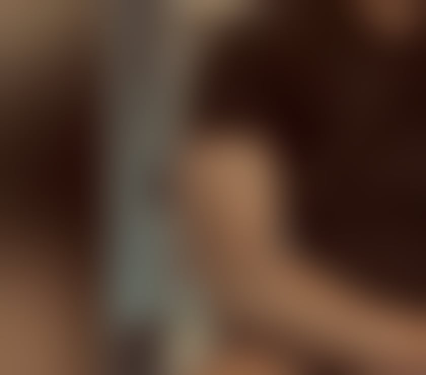 Escorts and Massages Leeds City Centre Leeds - Photos for men looking only for female and couple