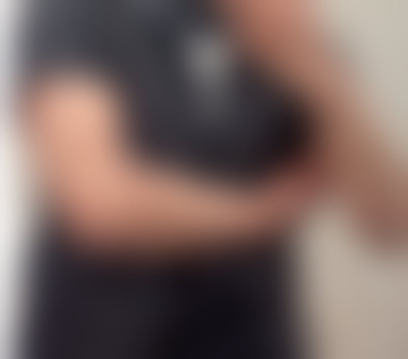 Escorts and Massages Leeds City Centre Leeds - Photos for men looking only for female and couple