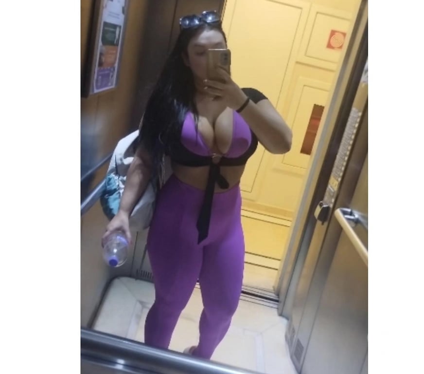 Escorts East London Canary Wharf - East London - Photos for Laila Brazilian 🍾Massage and relaxing time