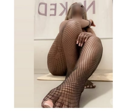 Escorts Willenhall Walsall - Photos for Black British Chill Babe, Party Girl In Town 🥰💋