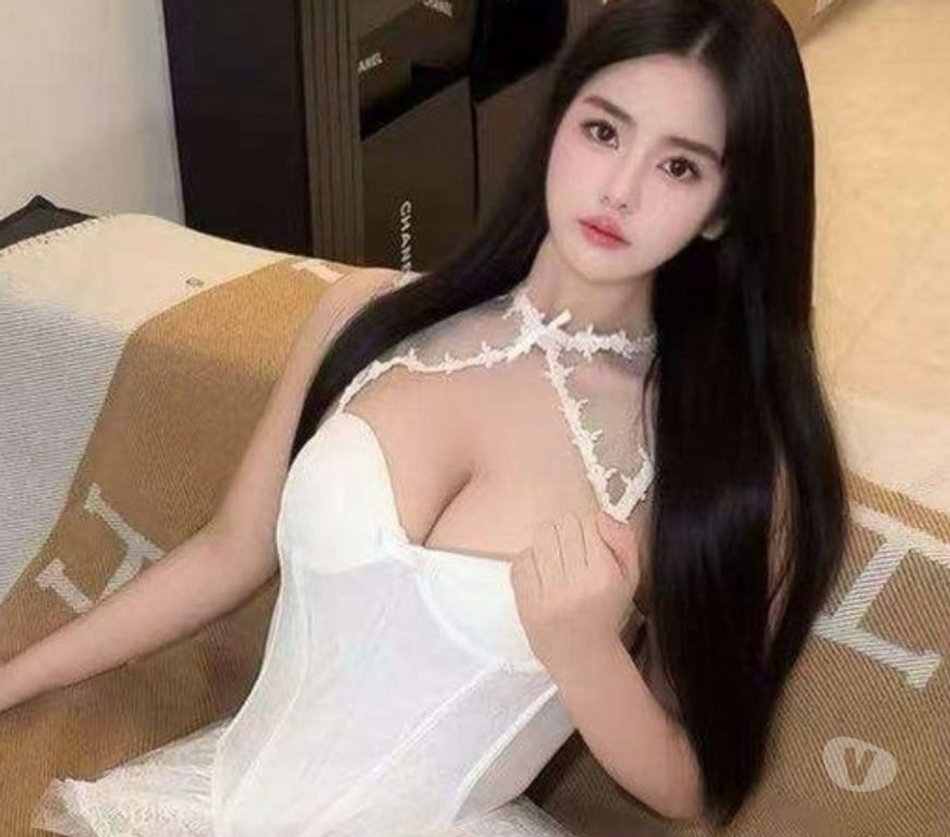 Escorts West London Hounslow - Photos for Stunning Asian Escort is Available For You🌹 07932890358