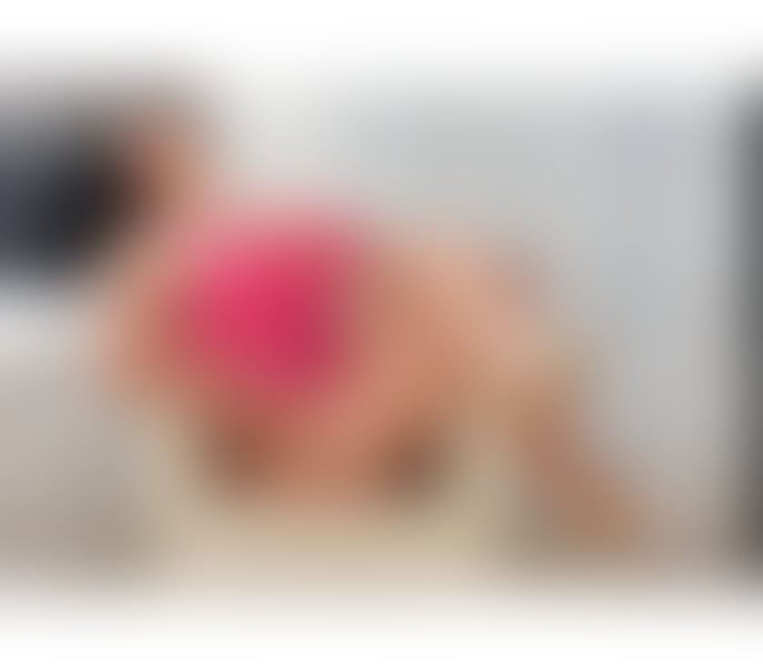 Escorts West London Hounslow - Photos for 🍑🔥ELIS CURVY GIRLFRIEND🍑🔥