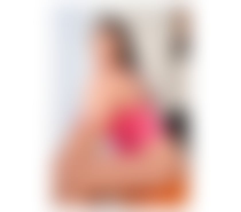 Escorts West London Hounslow - Photos for 🍑🔥ELIS CURVY GIRLFRIEND🍑🔥