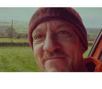 Male available for discreet adult fun