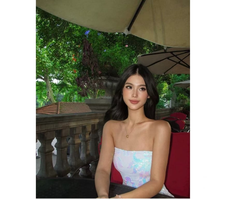 Escorts West Midlands Wolverhampton - Photos for Sexy Lady From Singapore