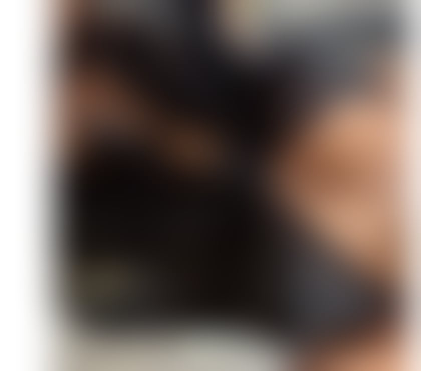 Escorts and Massages Barking Barking and Dagenham - Photos for Curvy tattooed woman a offering relaxing company