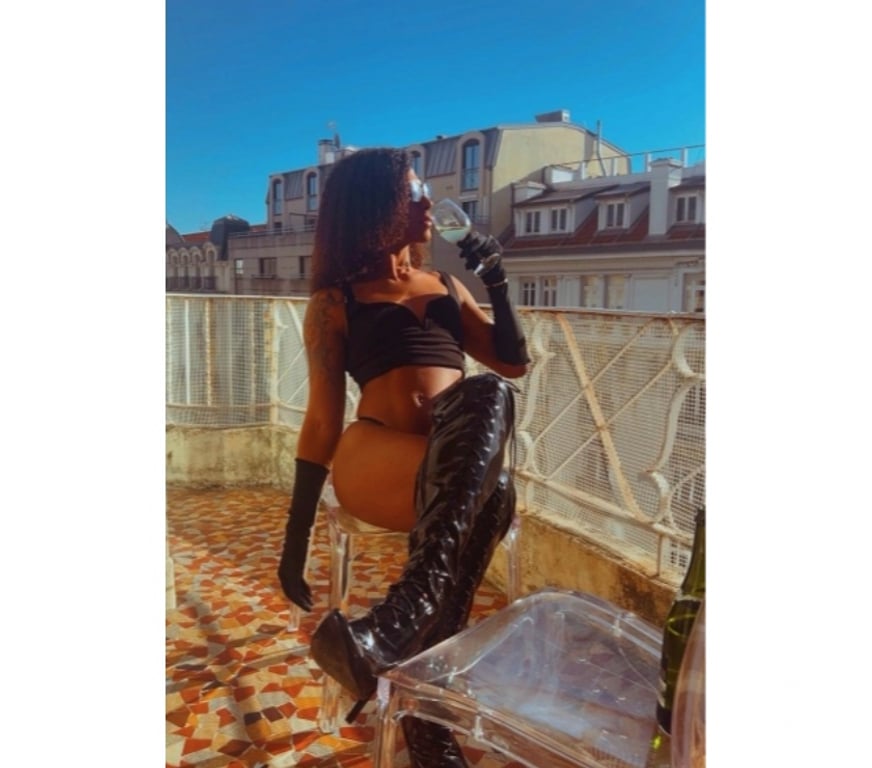 Trans Escorts Bedfordshire Luton - Photos for Pamela Amanda Black Panther