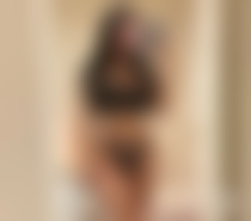 🫦Mely 22 years incall and outcall sexy OUTFI