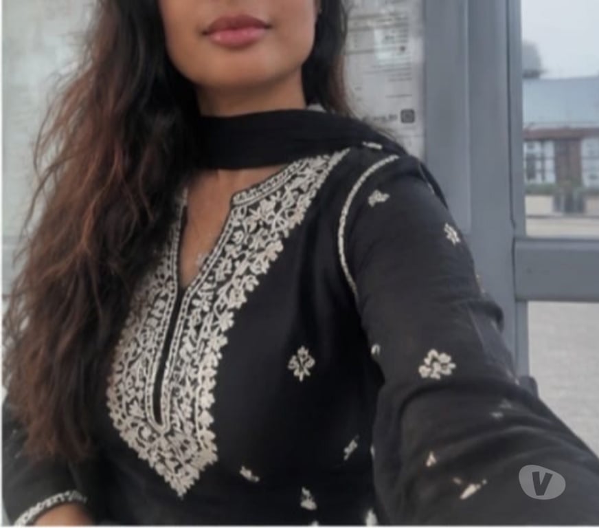 Escorts West London Hounslow - Photos for Pakistani Model