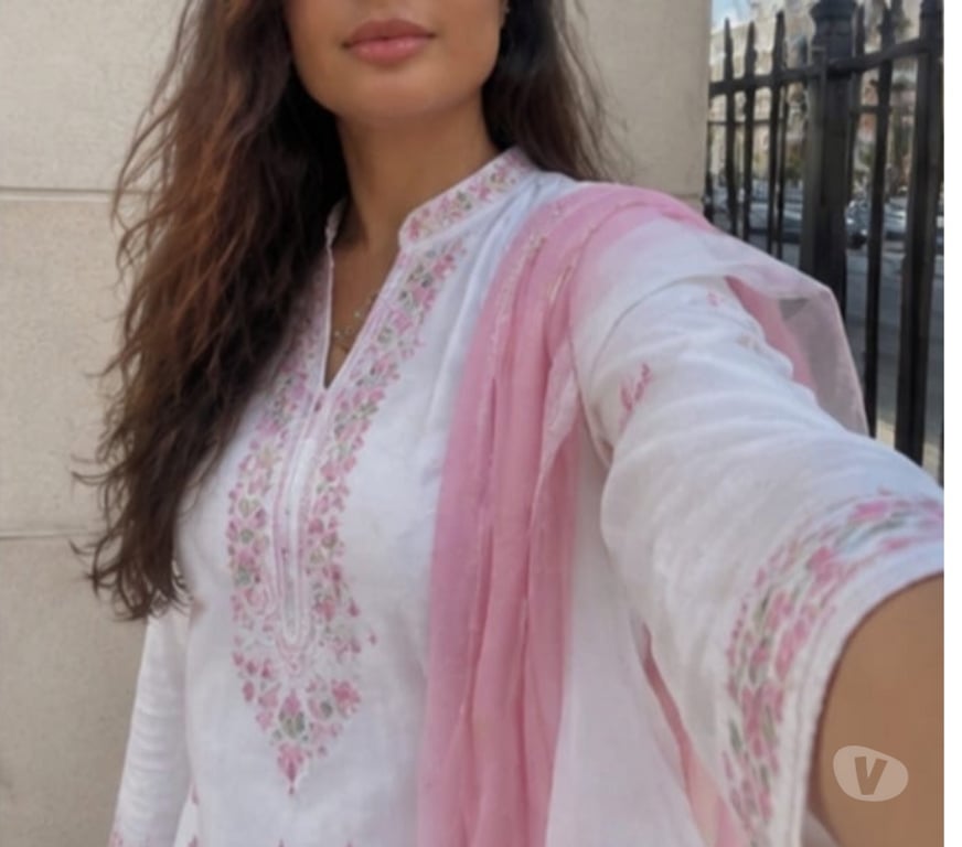 Escorts West London Hounslow - Photos for Pakistani Model