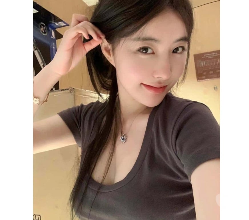 Escorts Surrey Spelthorne - Photos for TW18 ❤️ Japanese VIP Massage & Escort 07748582756