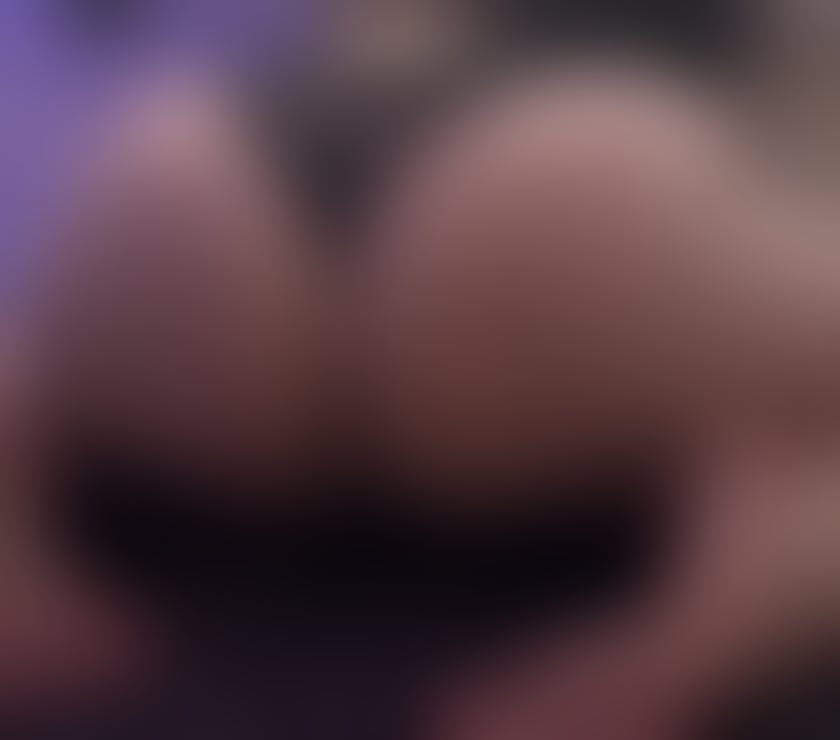 Escorts Peterborough Peterborough City Centre - Peterborough - Photos for Xtinaa- your sensational curvy Xmas treat 😈