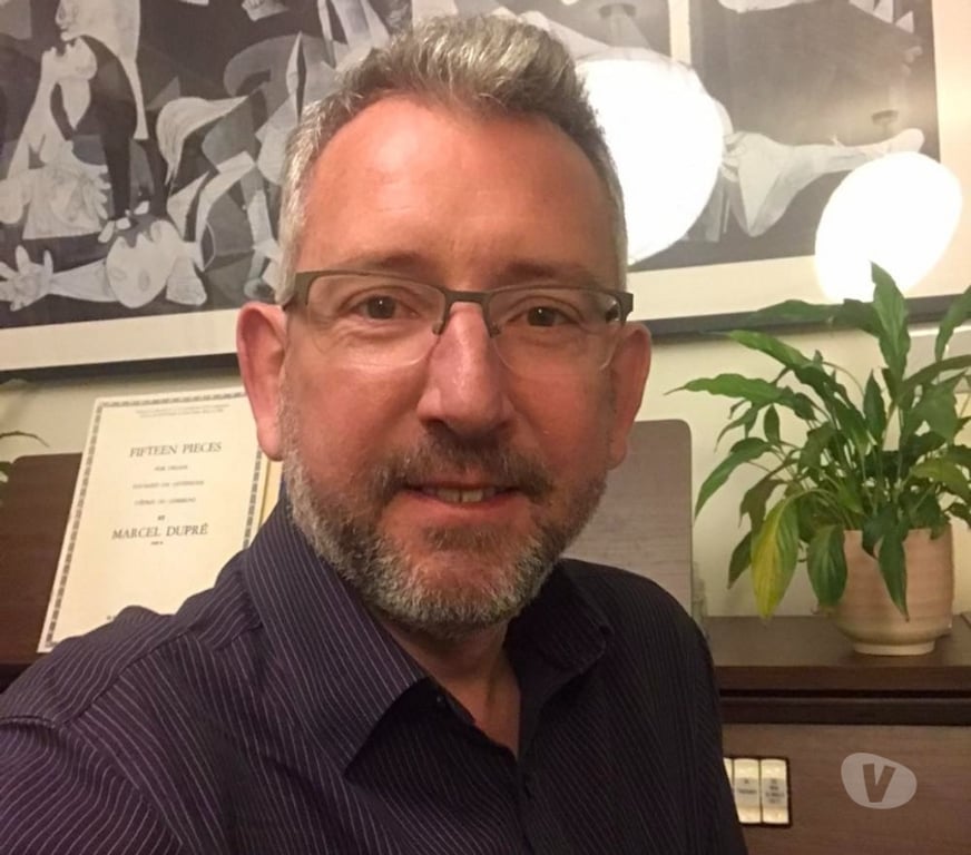 adult personals Hertfordshire Three Rivers - Photos for Christmas Day nsa