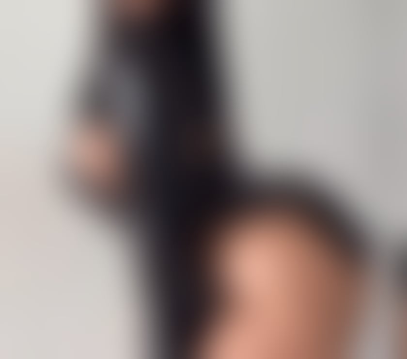 Escorts South East London Croydon - Photos for Karol new arrived let's party 🥳 🎉 FULLSERVICES