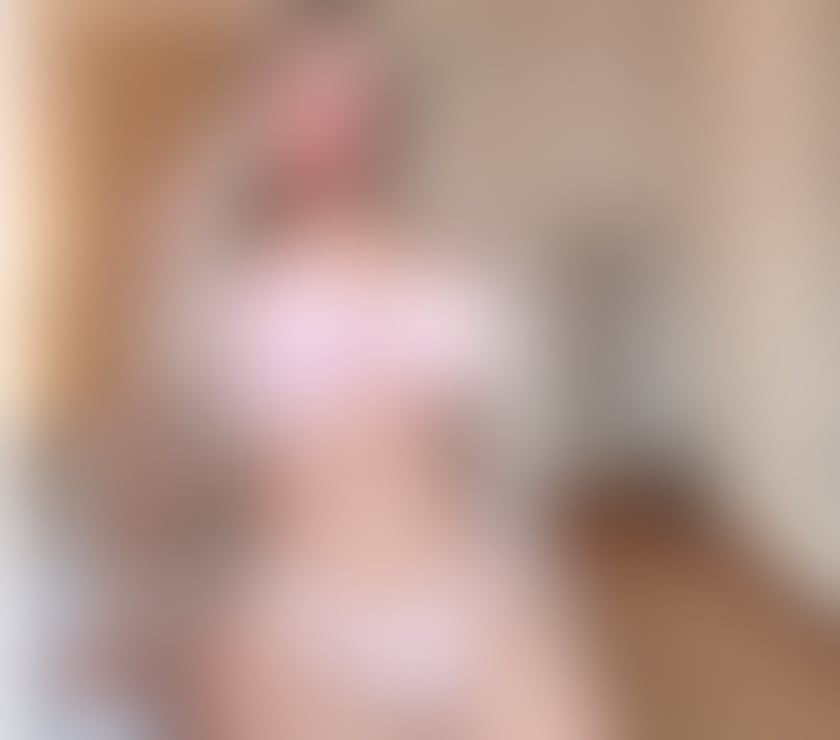 Escorts Nottinghamshire Newark and Sherwood - Photos for Romanian girl accompanies you on Christm🎄