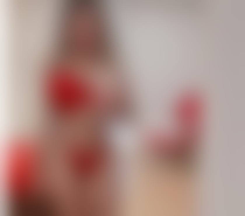 Escorts Nottinghamshire Newark and Sherwood - Photos for Romanian girl accompanies you on Christm🎄