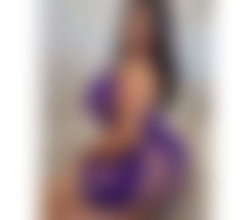 👑KRYSTAL 👑 AVAILABLE NOW 🥂