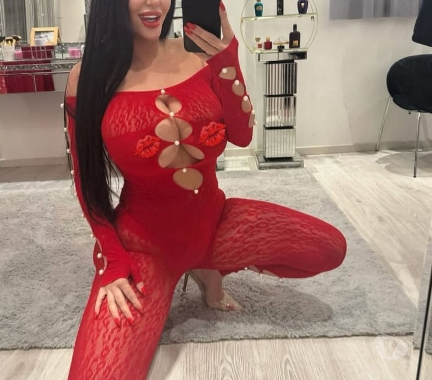 Escorts West Sussex Crawley - Photos for THE BEST SERVICE OUTCALL PARTY GIRL