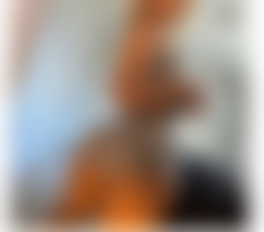  Escorts Three Bridges Crawley - Photos for SWEET AND HORNY❤️PARTY GIRLS🥂OUTCALL ONLY