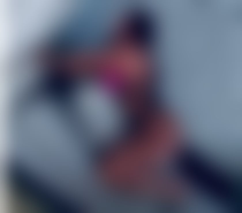 Escorts Wiltshire Swindon - Photos for JUST OUTCALL 🎁🎀🎁NEW IN TOWN🎄🎁🎄