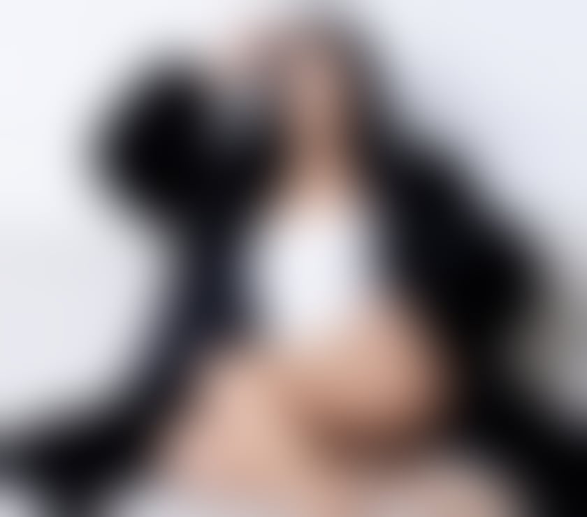 MAYA your brazilian party girl 💋🇧🇷