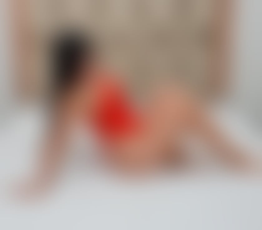 Valentina | Classy & Flirty Latina 💃💖