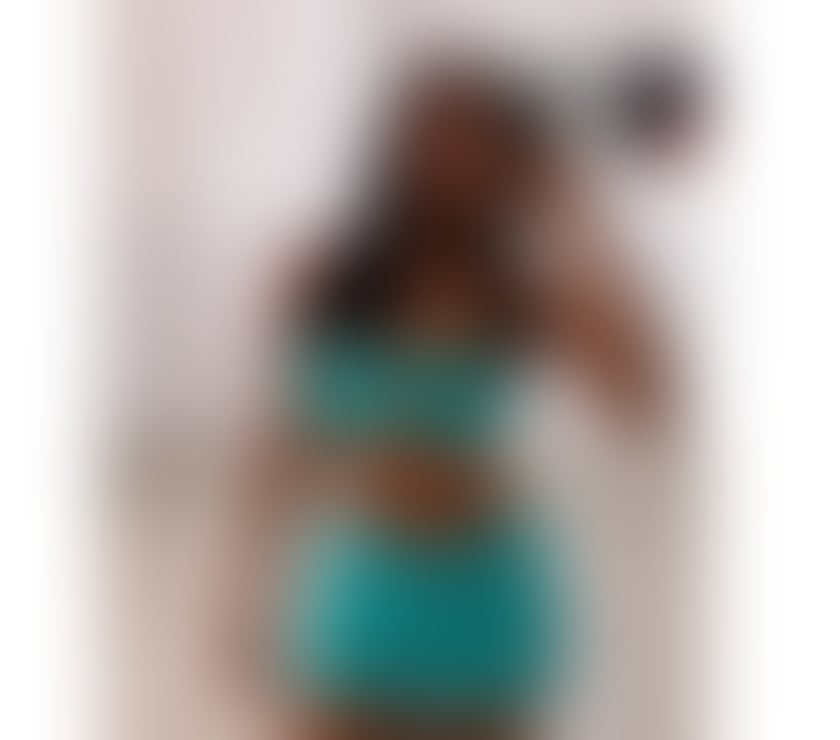 Escorts Greater Manchester Manchester - Photos for Brazilian brunette 🇧🇷 new in town