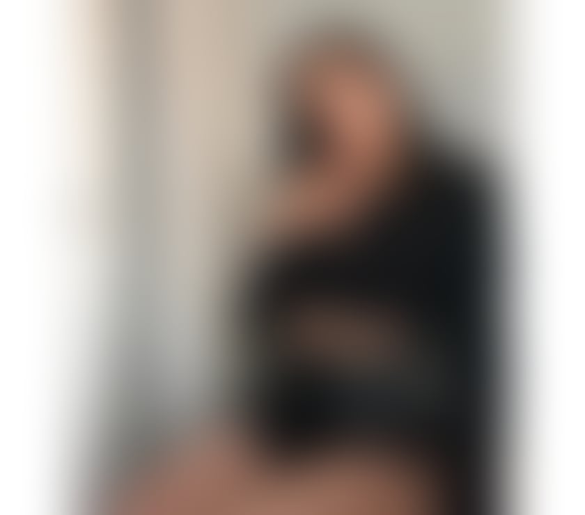 Escorts Staffordshire Stoke-on-Trent - Photos for Elegant brunette Companion-Warm charming and sophisticated