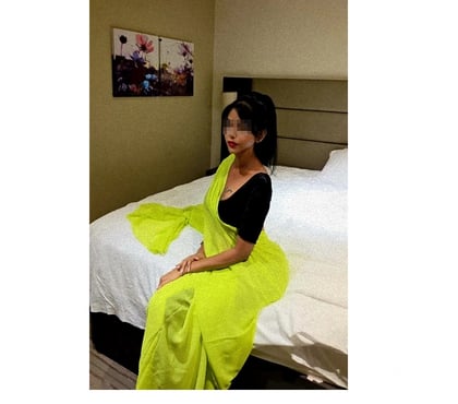 Escorts and Massages Harrow Weald Harrow - Photos for IM INIYA TAMIL ❤️ INDIAN GIRL NEW TO HARROW