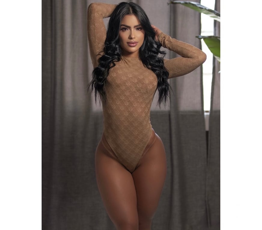 Escorts North West London Harrow - Photos for PAOLA BRUNETTE✨