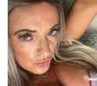Liverpool City Centre - Liverpool — Busty Blue eyed Milf - online only