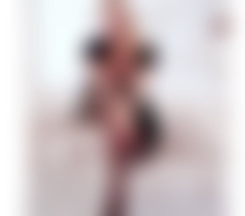 Escorts Reading Reading Town Centre - Reading - Photos for Looking for a nice gent to give a hot hot intimate massage