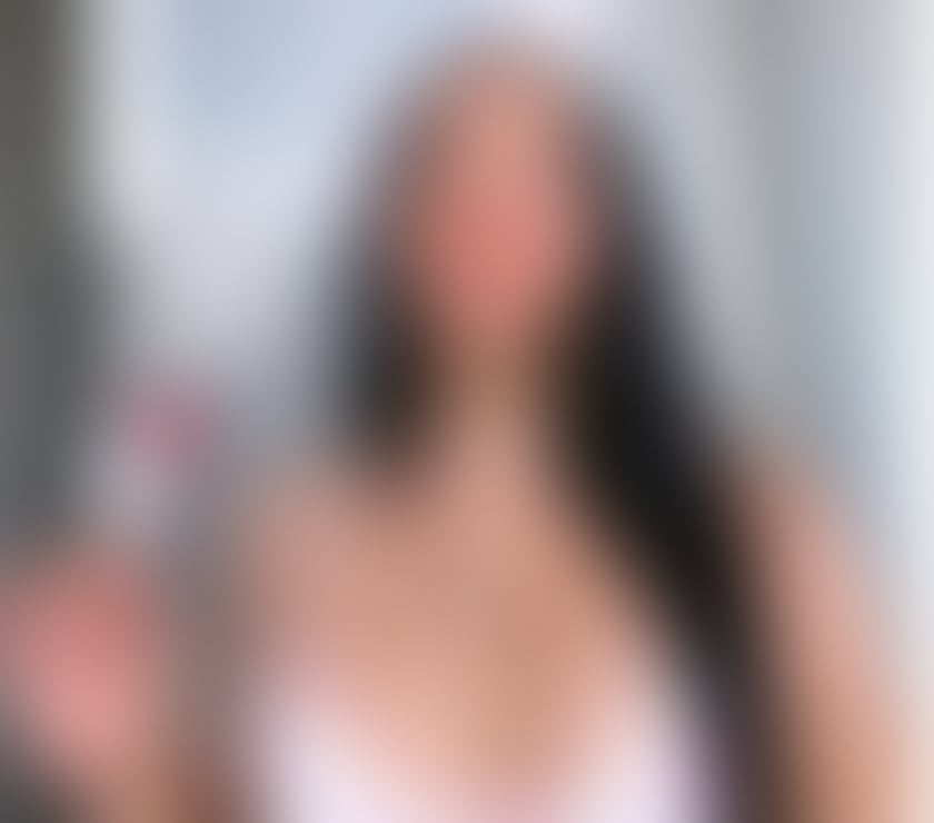 Natália 🦋🧁best owo💦party girl 🎉