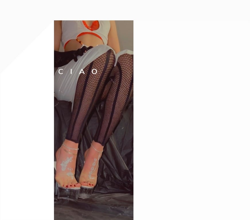 Adult Entertainment Central London London Bridge Station - Central London - Photos for Verified Femboy – Videocalls 👣