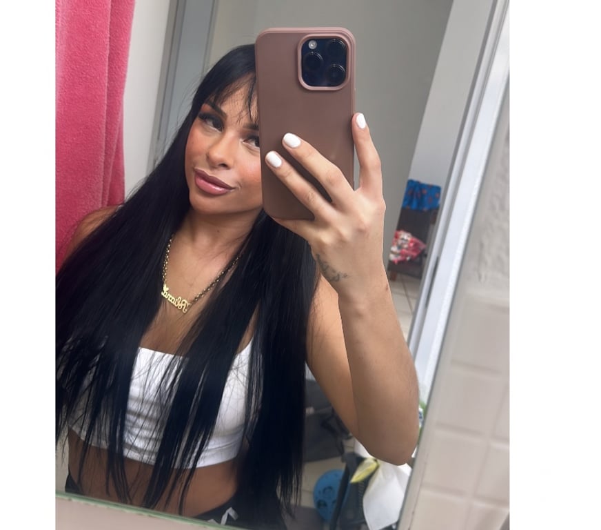 Escorts Hampshire Southampton - Photos for LAURA BIG ASS 🍑🇧🇷🎉