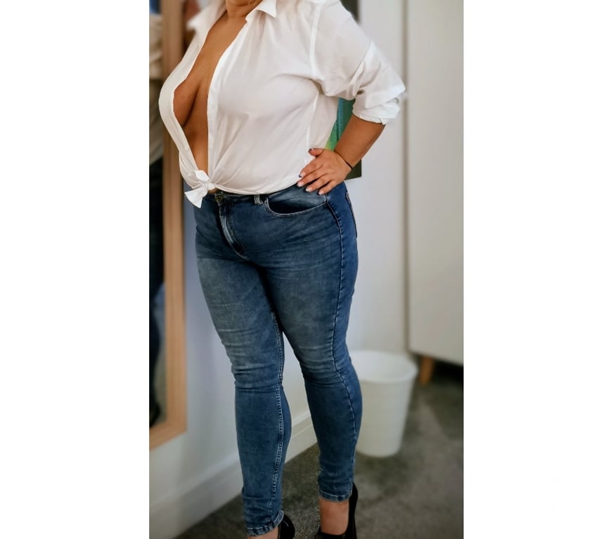 Escorts Glasgow Glasgow City Centre - Glasgow - Photos for New Sexy Polish B2B massage 1h 90 till 31.12.25 in town