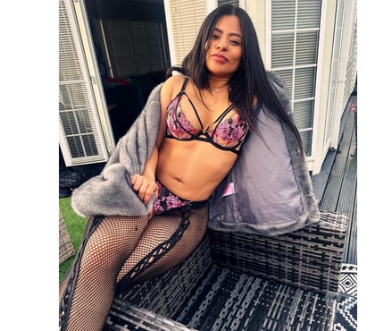 Photos for Brazilian hottie Sabrina ♡♡