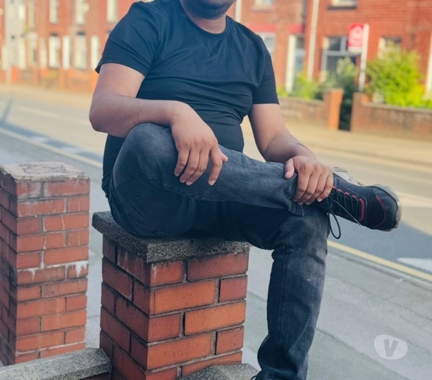  Gay massage Greater Manchester Bolton - Photos for Arfan Pakistani boy available only for women