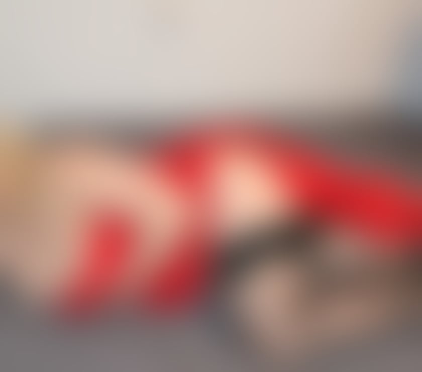 Escorts Heaton Bradford - Photos for SEXY CURVY WOMAN ONLY UNTIL 29 DECEMBER IN BRADFORD